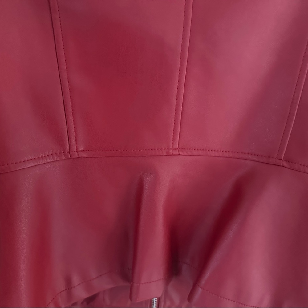 ZARA Women's Red Faux Leather Zip-Front Jacket - Picture 9 of 10